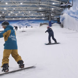 técnica snowboard. giro corto de camino a la cima tv .