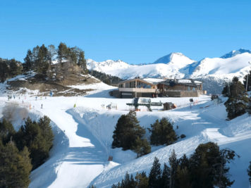 Vallnord Pal Arinsal . De camino a la cima Tv